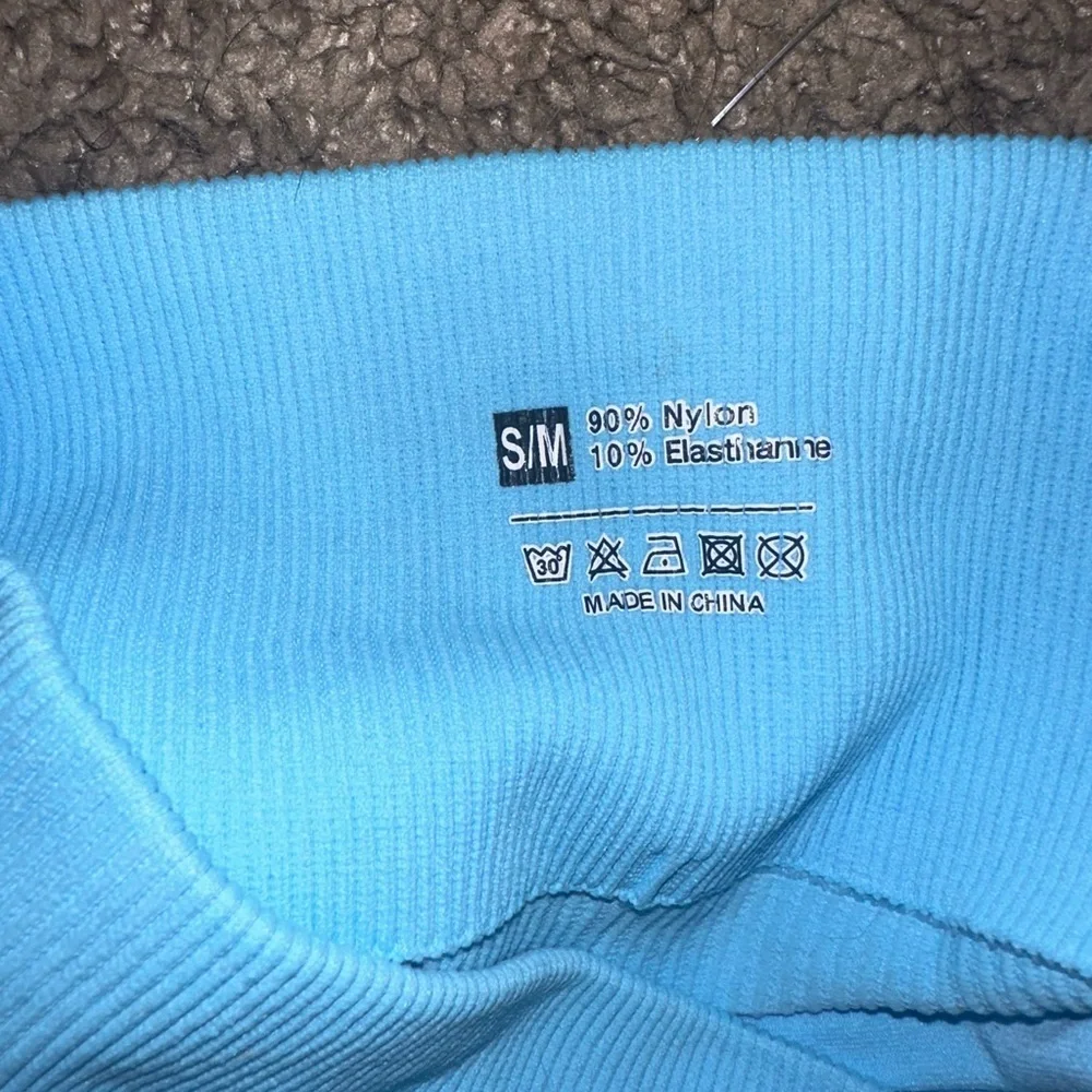 Blue Ribbed Shorts - Picture 3 of 3